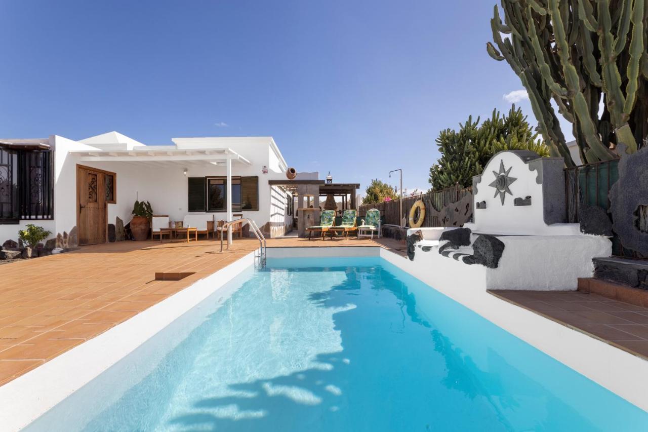 Villa Lele Playa Blanca  Ngoại thất bức ảnh